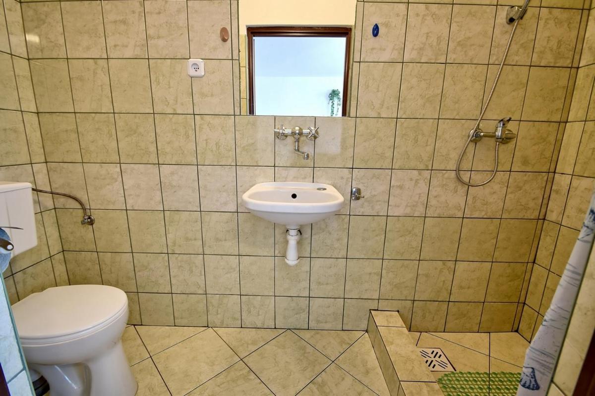 Jarosławiec U Gosi酒店 外观 照片